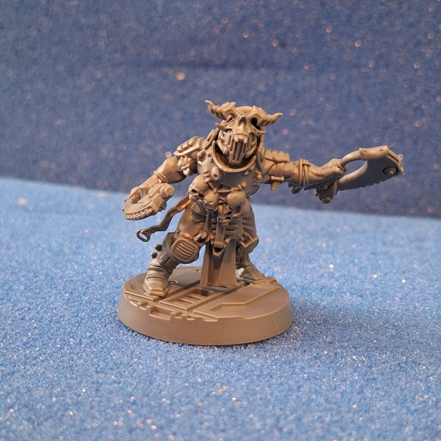 Necromunda Corpse Grinder Ganger with Chain Cleavers