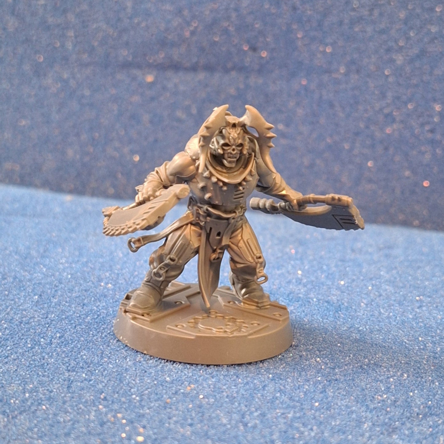 Necromunda Corpse Grinder Ganger with Chain Cleavers
