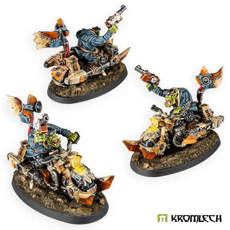Kromlech Bikers Team Orc Greatcoat Korps
