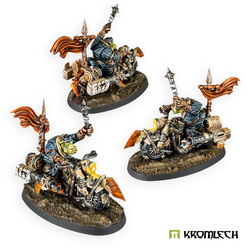 Kromlech Bikers Team Orc Greatcoat Korps